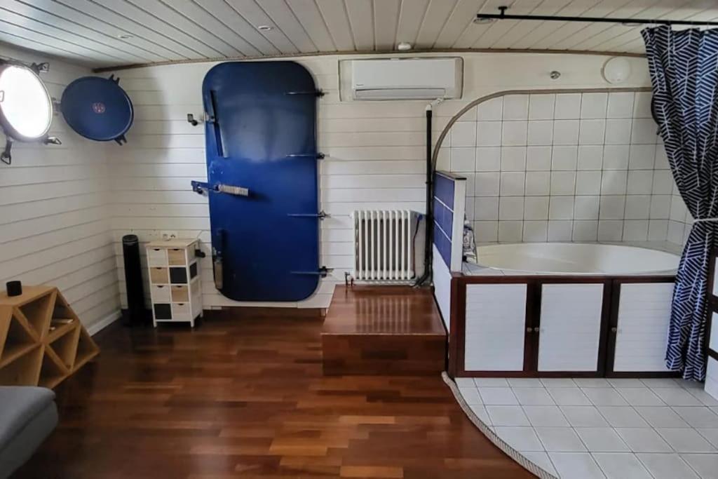 Appartement Dans Peniche Atypique Et Idyllique A Confluence Lyon Eksteriør billede
